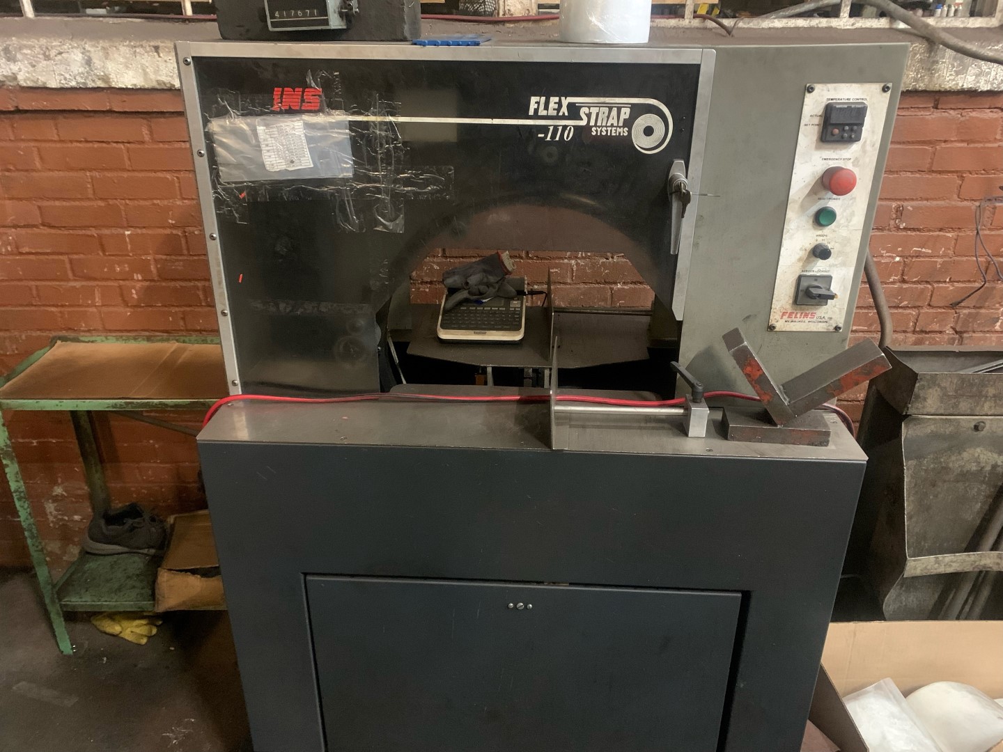 Flex Strap XL-110 Stretch Film Banding Machine, Machine ID:8967 Flex Strap XL-110 Stretch Film Banding Machine, Machine ID:8967